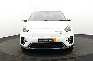 Used 2022 Kia Niro 3 White - Interior and Exterior details 2