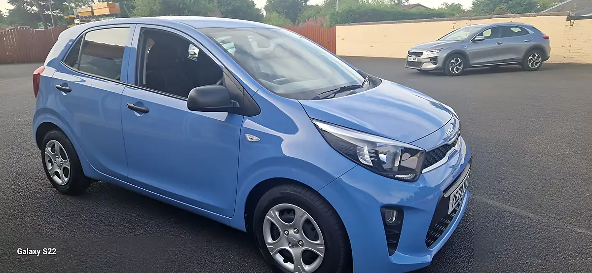 Used 2022 Kia Picanto 1 Blue - Interior and Exterior details 4