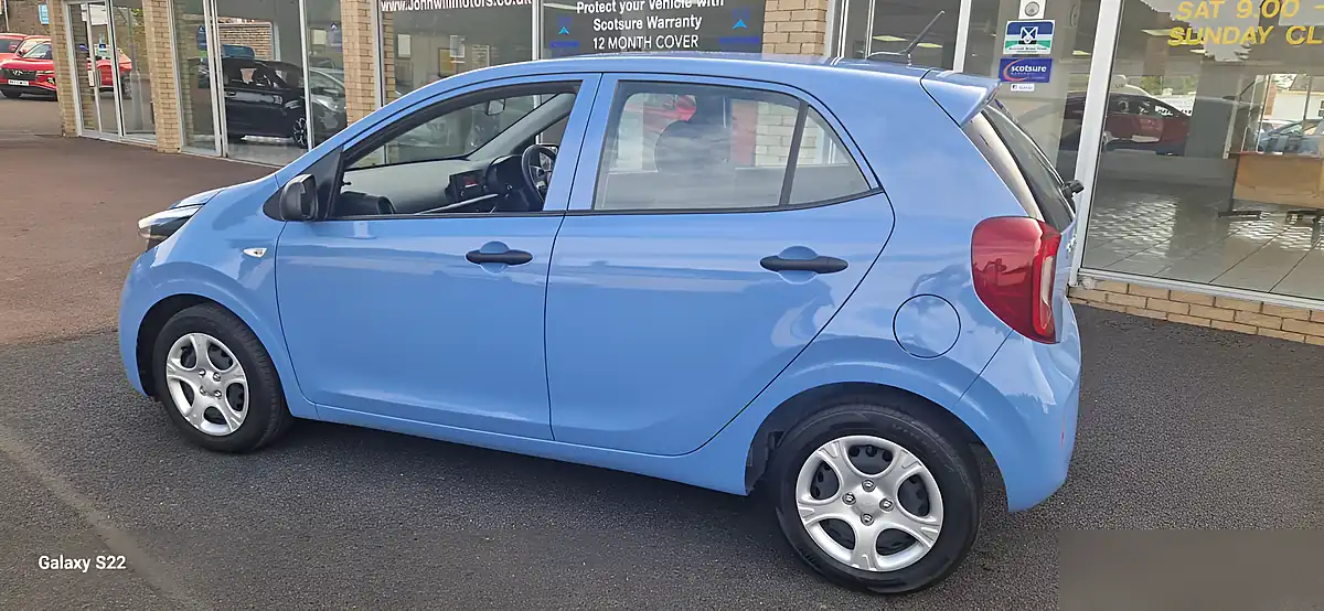 Used 2022 Kia Picanto 1 Blue - Interior and Exterior details 6