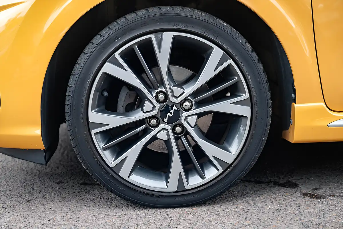 Used 2022 Kia Picanto GT-Line Honey Bee Yellow - Interior and Exterior details 11
