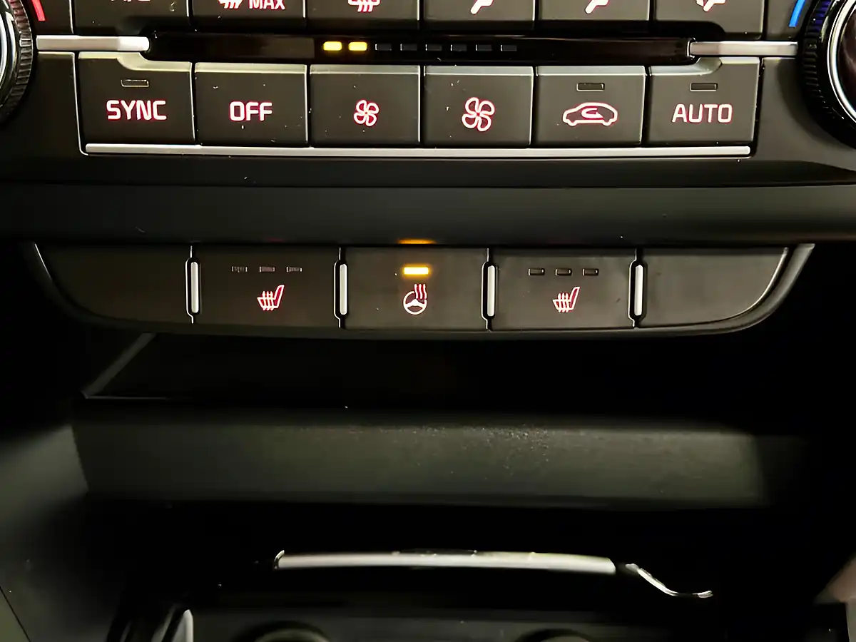 Used 2022 Kia Pro Ceed GT-Line Fusion White - Interior and Exterior details 17