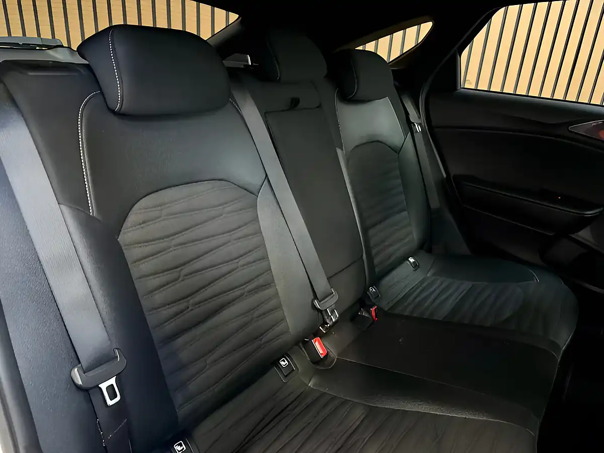 Used 2022 Kia Pro Ceed GT-Line Fusion White - Interior and Exterior details 19