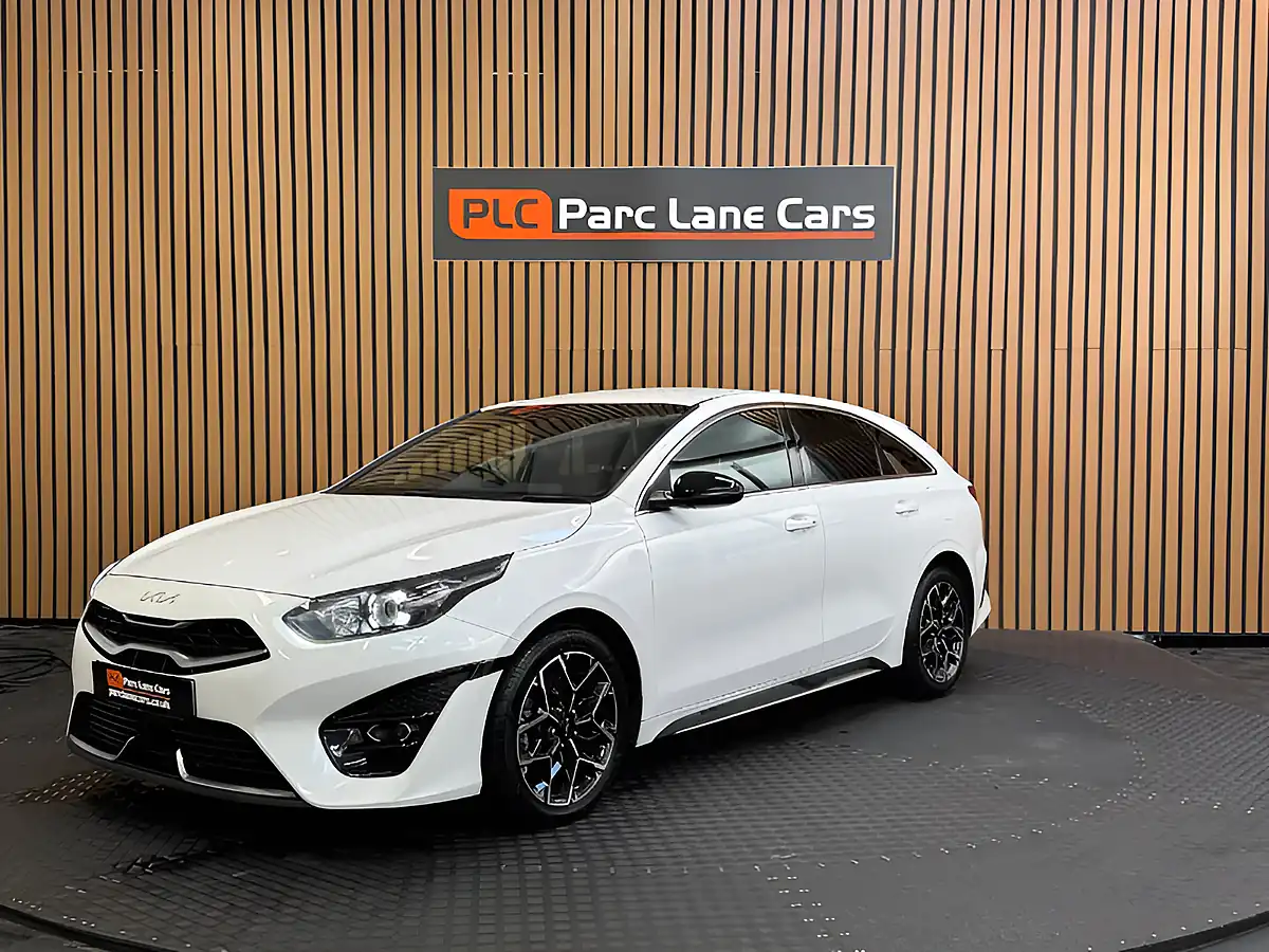 Used 2022 Kia Pro Ceed GT-Line Fusion White - Interior and Exterior details 7
