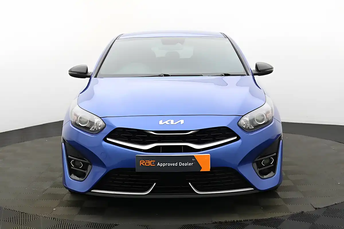 Used 2022 Kia Proceed GT-Line Shooting Brake Blue - Interior and Exterior details 9