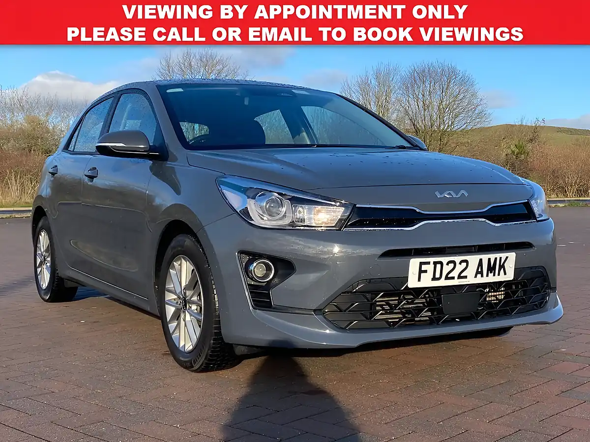 Used 2022 Kia Rio 2 Grey - Front View