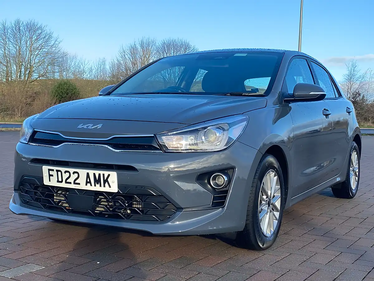 Used 2022 Kia Rio 2 Grey - Interior and Exterior details 9