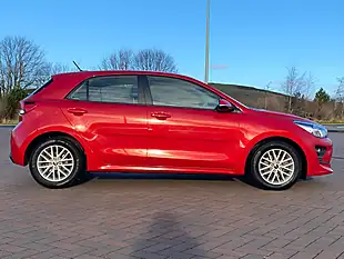Used 2022 Kia Rio 2 Red - Interior and Exterior details 3