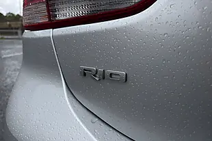 Used 2022 Kia Rio 2 Silver - Interior and Exterior details 12