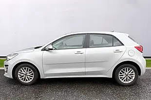Used 2022 Kia Rio 2 Silver - Interior and Exterior details 7