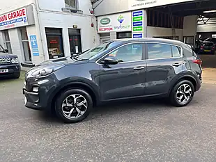 Used 2022 Kia Sportage 2 Grey - Interior and Exterior details 5