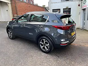 Used 2022 Kia Sportage 2 Grey - Interior and Exterior details 6