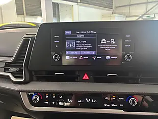 Used 2022 Kia Sportage 2 Grey - Interior and Exterior details 13
