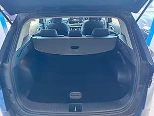 Used 2022 Kia Sportage 2 Grey - Interior and Exterior details 10