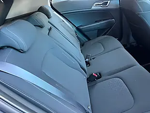Used 2022 Kia Sportage 2 Grey - Interior and Exterior details 7