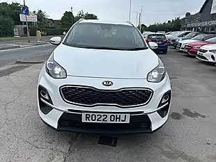 Used 2022 Kia Sportage 2 White - Interior and Exterior details 16
