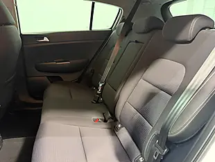 Used 2022 Kia Sportage 2 White - Interior and Exterior details 14