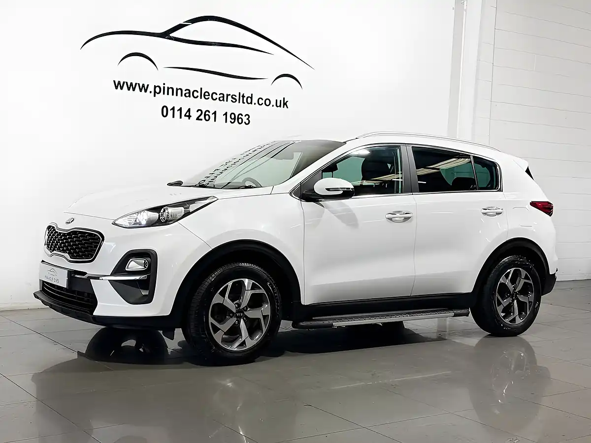 Used 2022 Kia Sportage 2 White - Interior and Exterior details 4