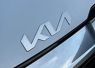 Used 2022 Kia Sportage 4 White - Interior and Exterior details 4