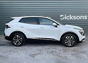 Used 2022 Kia Sportage 4 White - Interior and Exterior details 8