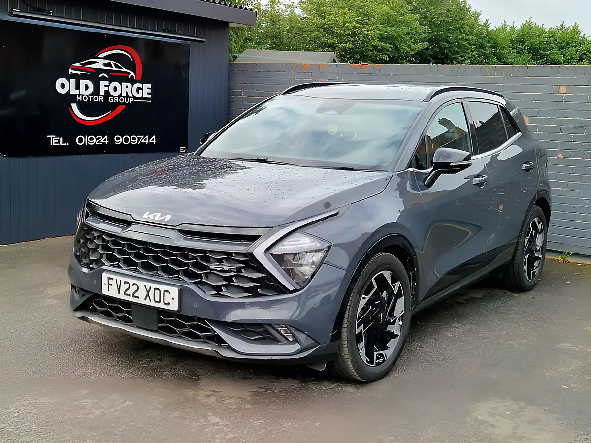 Used 2022 Kia Sportage GT-Line Grey - Front View