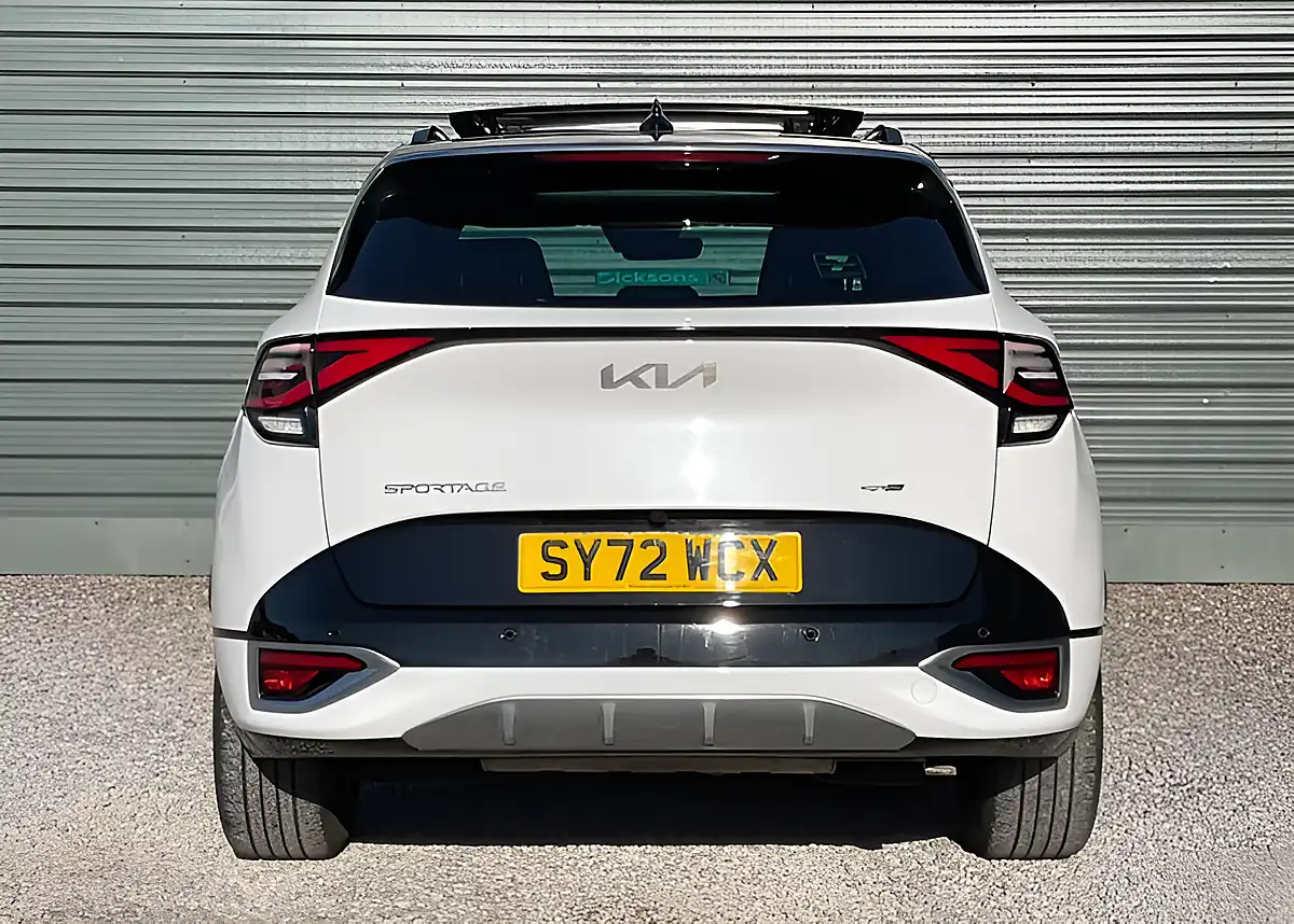 Used 2022 Kia Sportage GT-Line S White - Interior and Exterior details 7