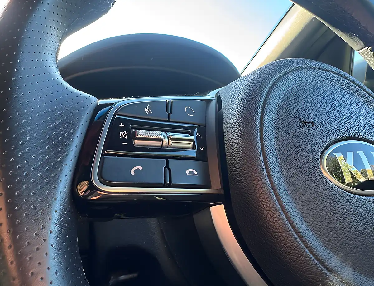 Used 2022 Kia Sportage GT-Line Silver - Interior and Exterior details 11