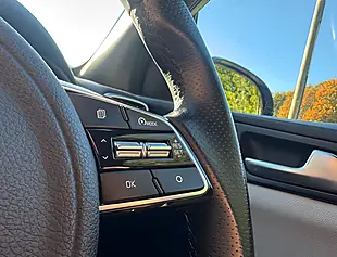 Used 2022 Kia Sportage GT-Line Silver - Interior and Exterior details 12