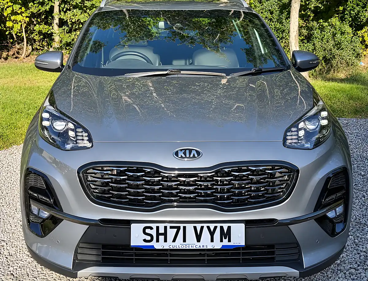 Used 2022 Kia Sportage GT-Line Silver - Interior and Exterior details 8