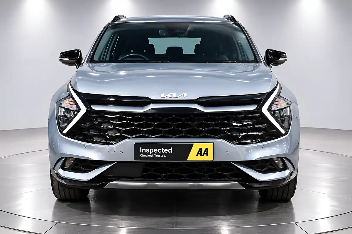 Used 2022 Kia Sportage GT-Line Silver - Interior and Exterior details 2