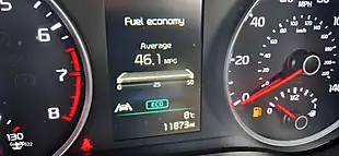 Used 2022 Kia Stonic 2 Red - Interior and Exterior details 12