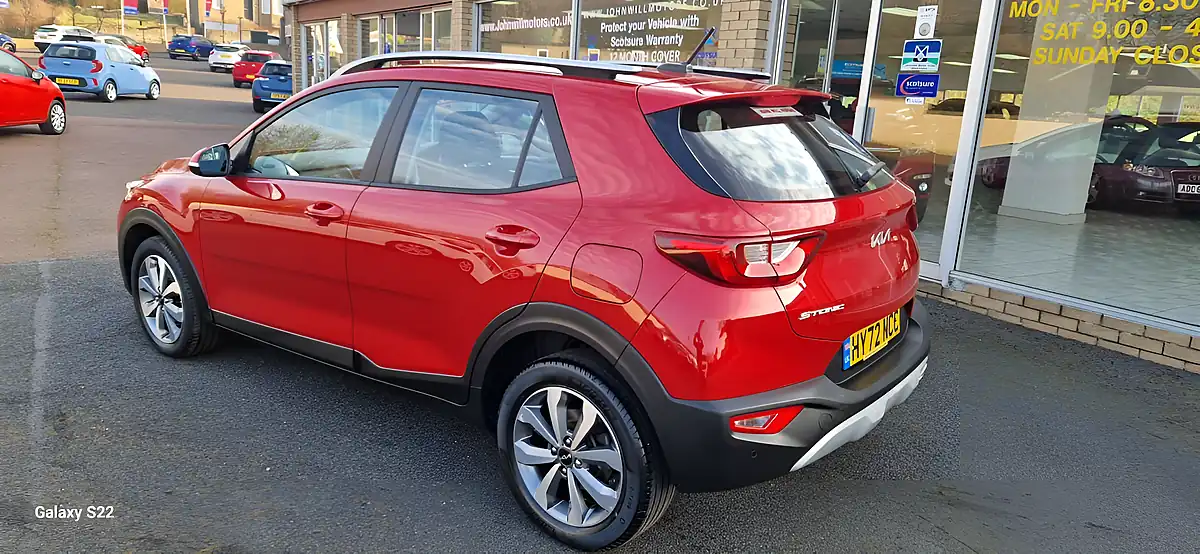 Used 2022 Kia Stonic 2 Red - Interior and Exterior details 8