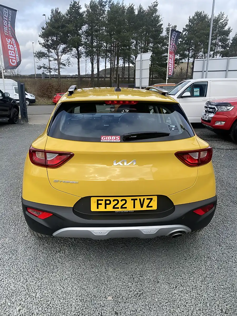 Used 2022 Kia Stonic 2 Yellow - Interior and Exterior details 3