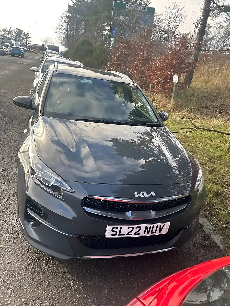 Used 2022 Kia Xceed 2 Grey - Interior and Exterior details 4