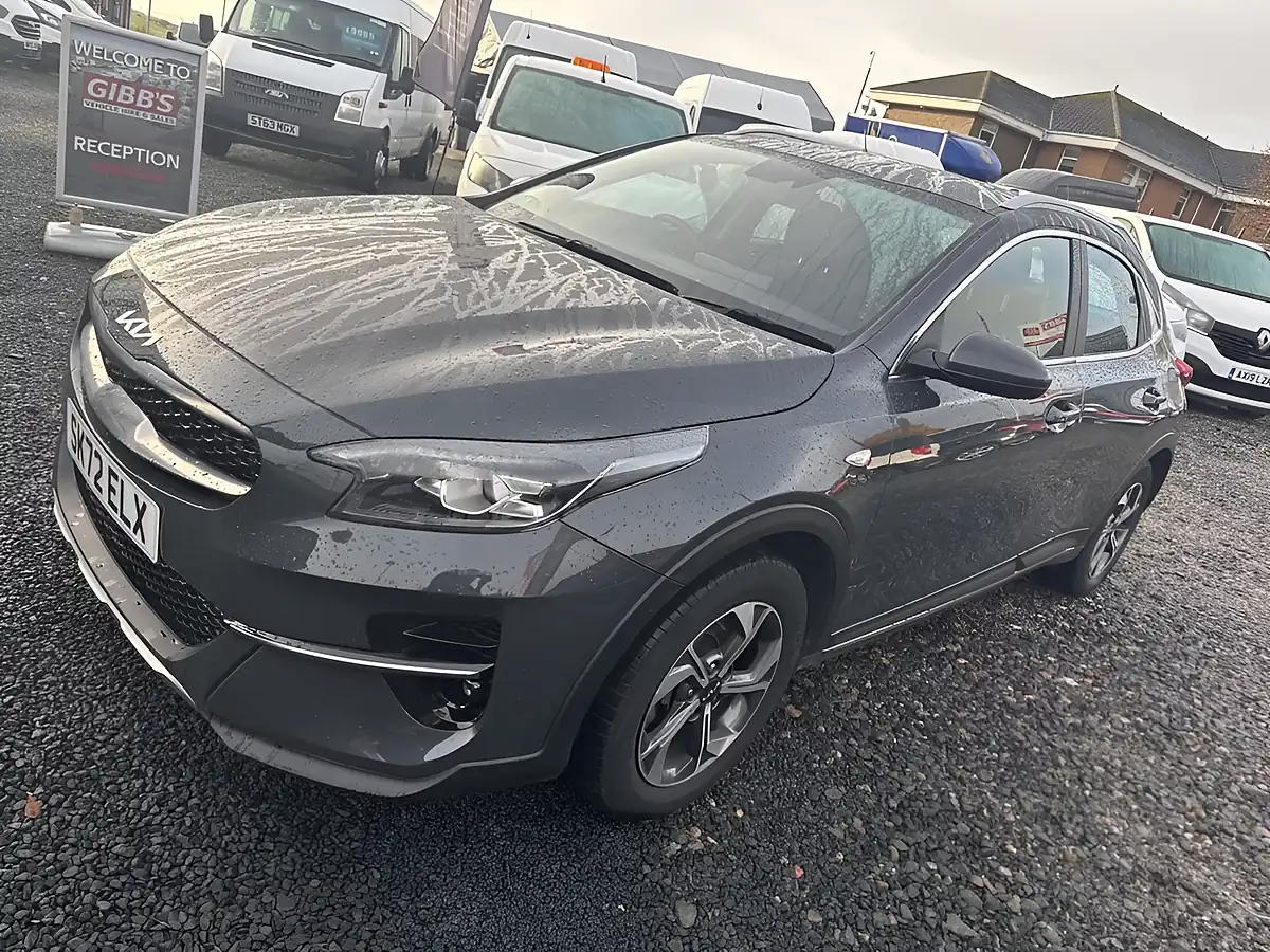 Used 2022 Kia Xceed 2 Grey - Interior and Exterior details 6