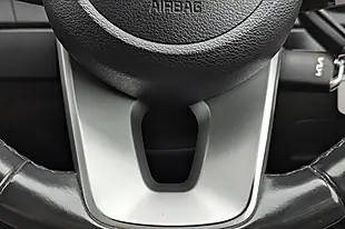 Used 2022 Kia Xceed 2 White - Interior and Exterior details 15