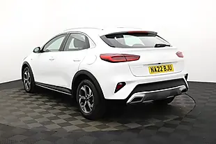 Used 2022 Kia Xceed 2 White - Interior and Exterior details 5
