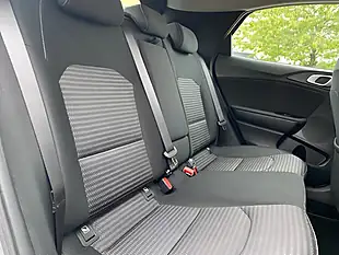Used 2022 Kia Xceed 2 White - Interior and Exterior details 15