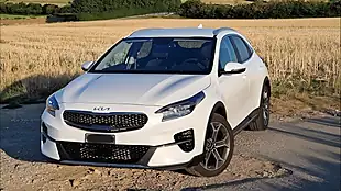 Used 2022 Kia Xceed 2 White - Interior and Exterior details 8