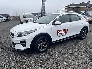 Used 2022 Kia Xceed 2 White - Interior and Exterior details 3