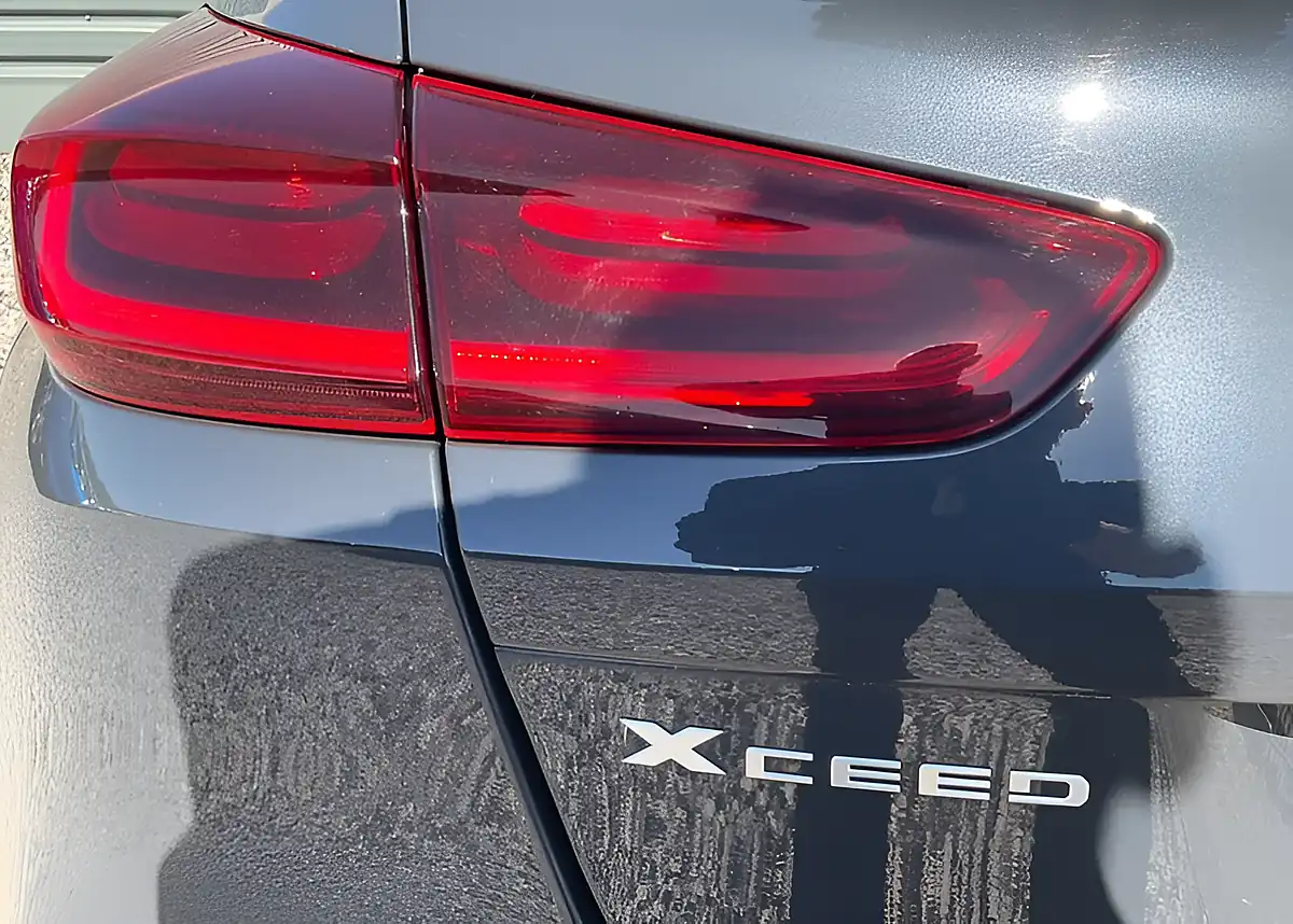 Used 2022 Kia Xceed 3 Dark Penta Metal - Interior and Exterior details 16