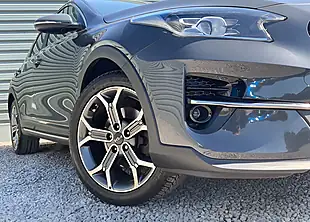 Used 2022 Kia Xceed 3 Dark Penta Metal - Interior and Exterior details 2
