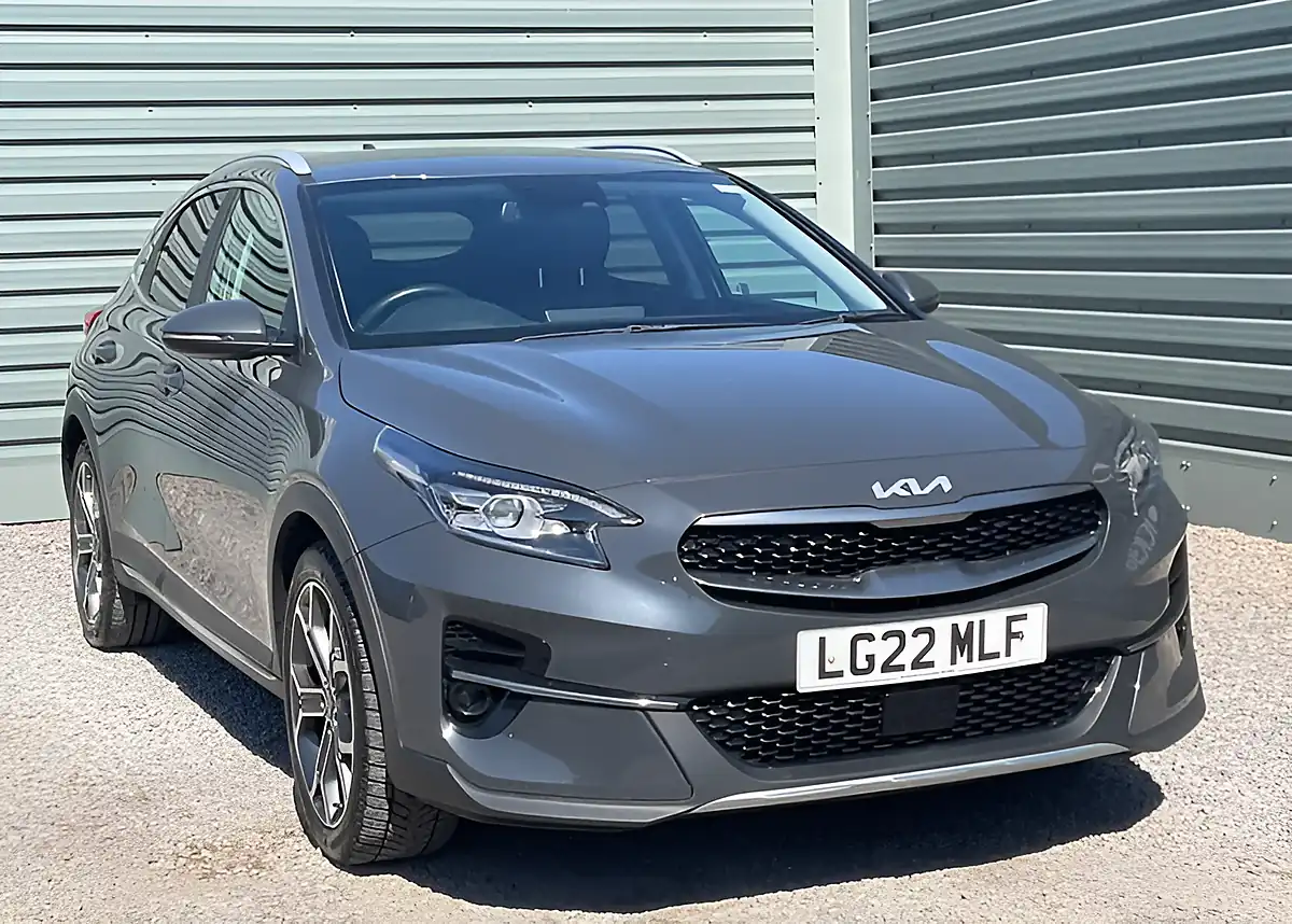 Used 2022 Kia Xceed 3 Dark Penta Metal - Interior and Exterior details 7