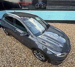 Used 2022 Kia Xceed 4 Grey - Interior and Exterior details 3
