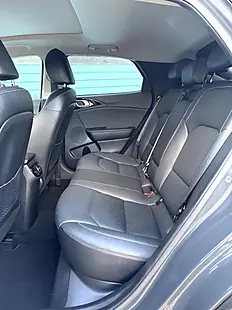 Used 2022 Kia Xceed 4 Grey - Interior and Exterior details 8