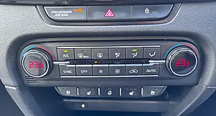 Used 2022 Kia Xceed 4 Red - Interior and Exterior details 15