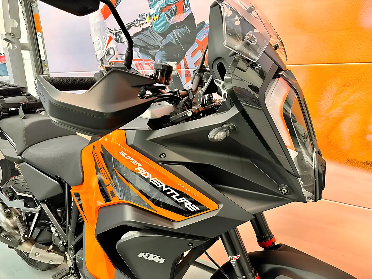 Used 2022 Ktm 1290 Super Adventure S - Interior and Exterior details 5