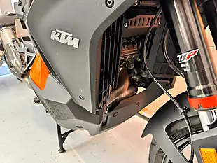 Used 2022 Ktm 1290 Super Adventure S - Interior and Exterior details 8