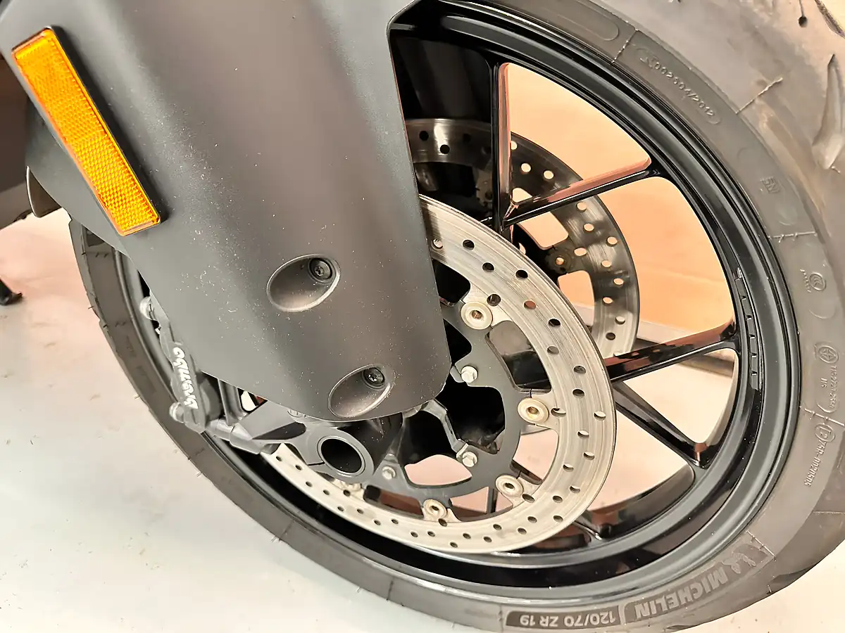 Used 2022 Ktm 1290 Super Adventure S - Interior and Exterior details 9