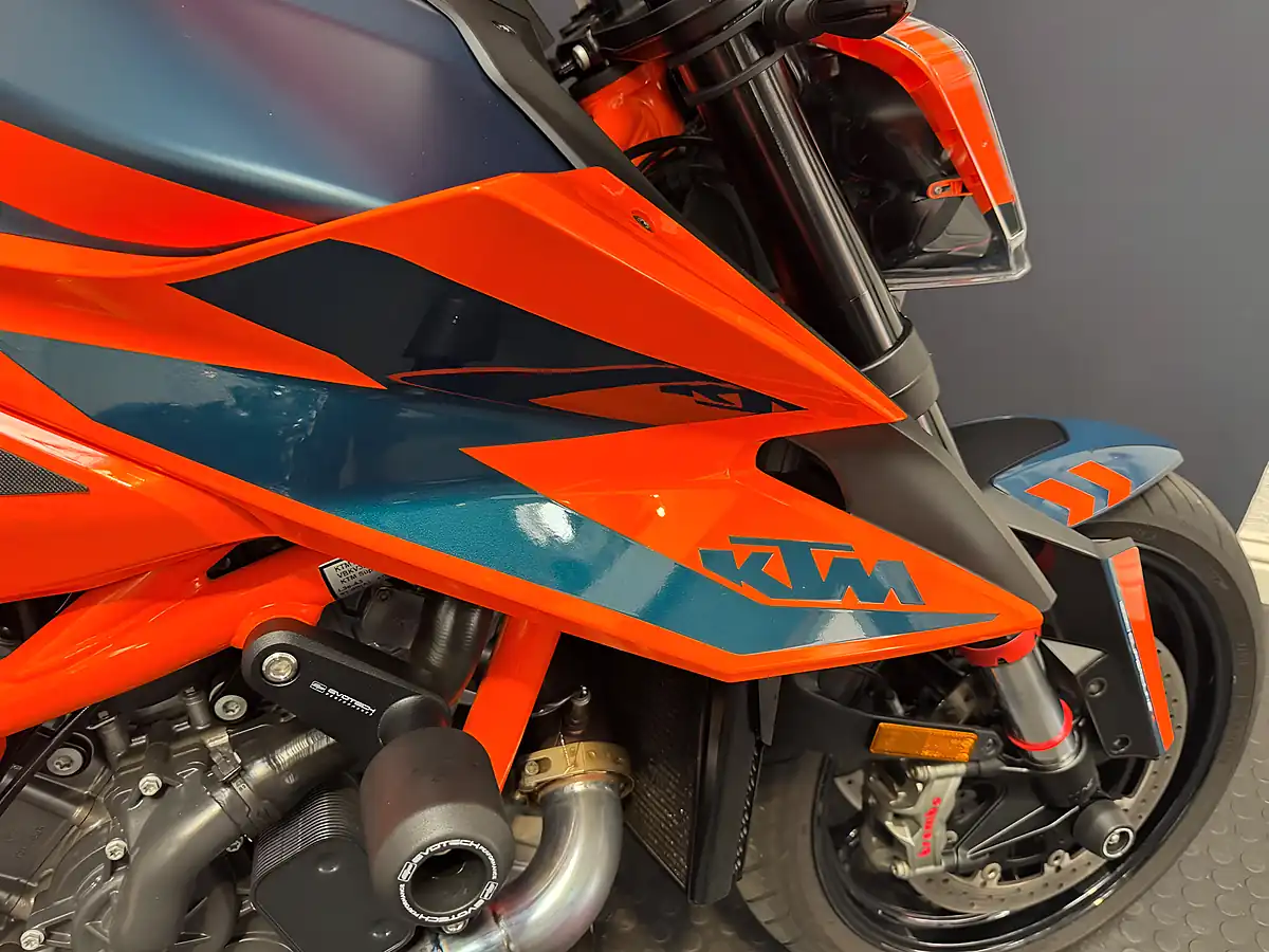 Used 2022 Ktm 1290 Super Duke R - Interior and Exterior details 10
