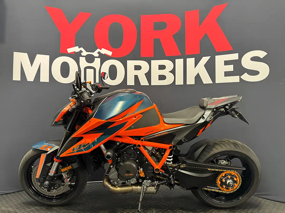 Used 2022 Ktm 1290 Super Duke R - Interior and Exterior details 2